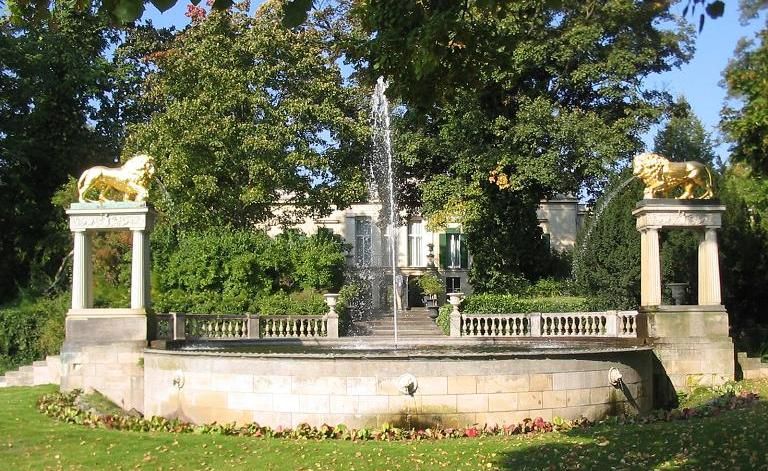 Lion Fountain Klein-Glienicke