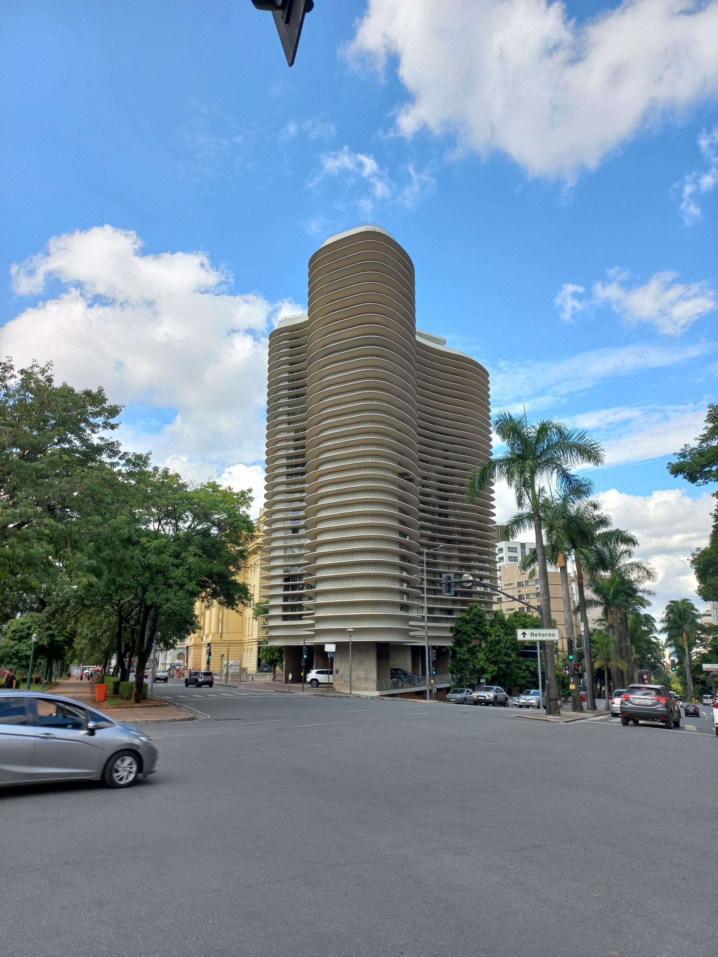 Niemeyer building