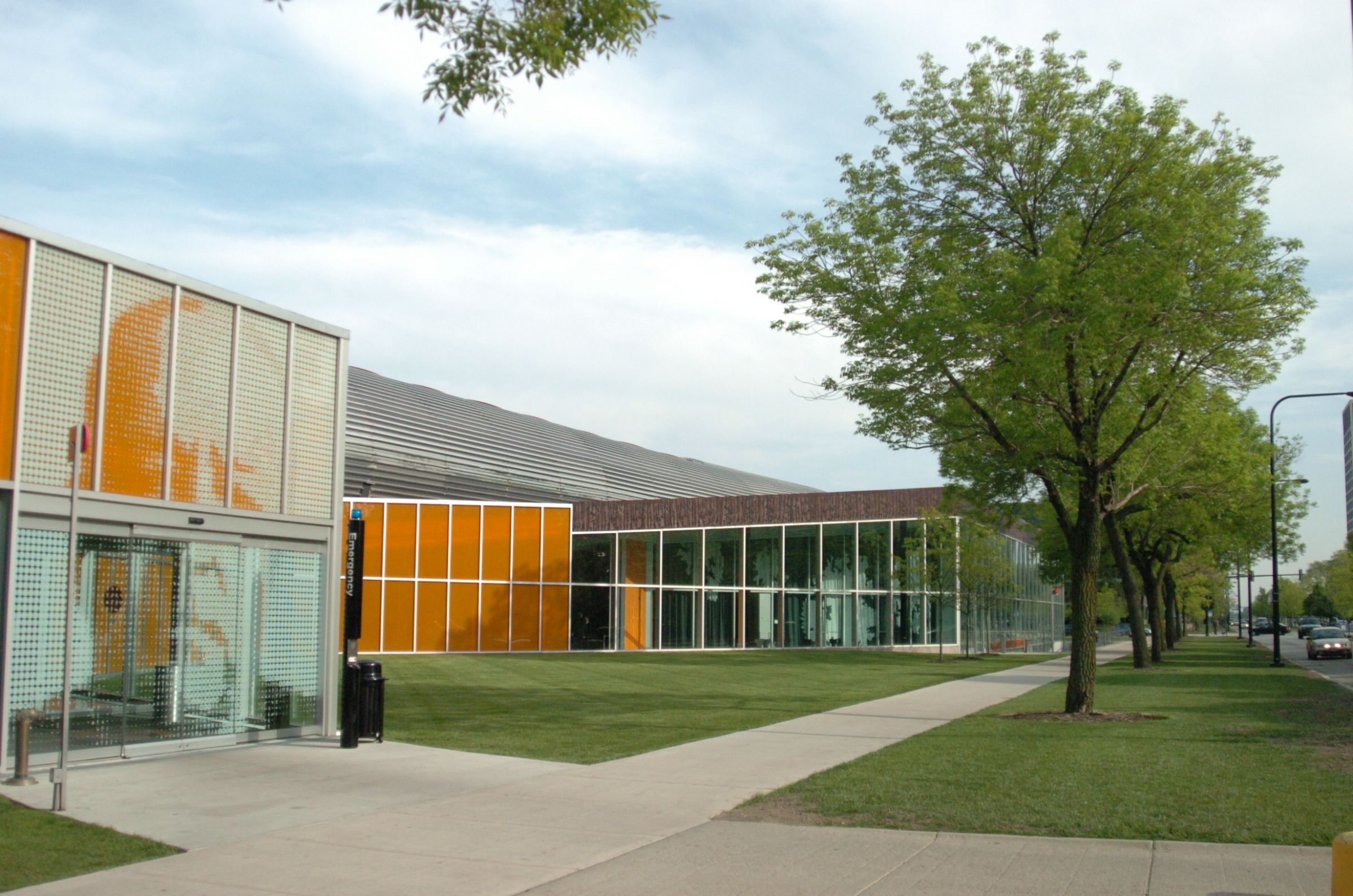 McCormick Tribune Campus Center