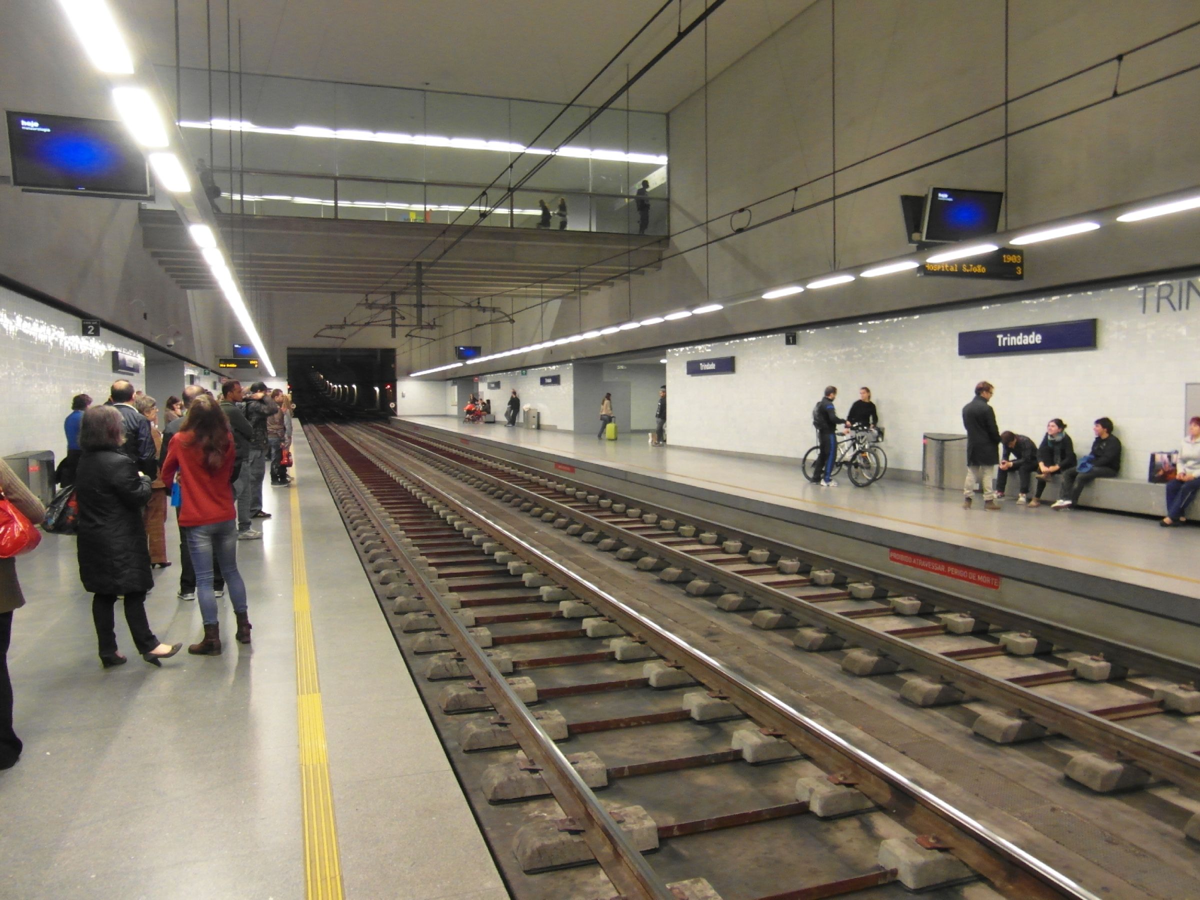 Trindade metro station